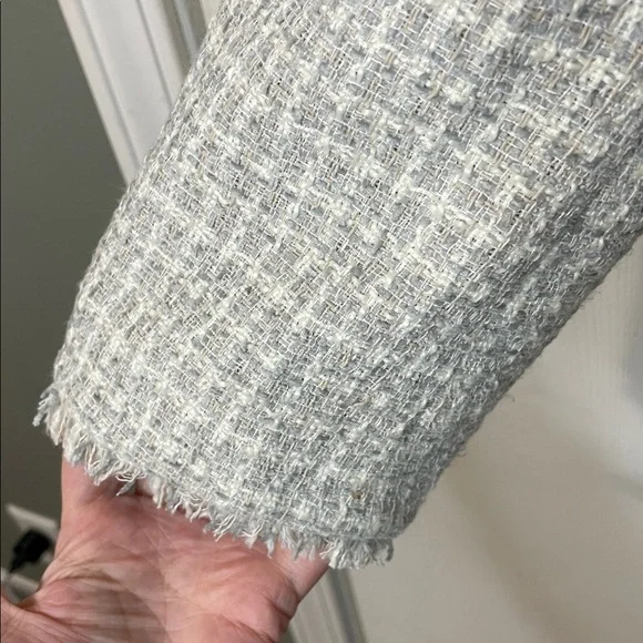 Ann Taylor Fringe Tweed Shawl Collar Blazer Light Gray & White Size 10 - Picture 5 of 7